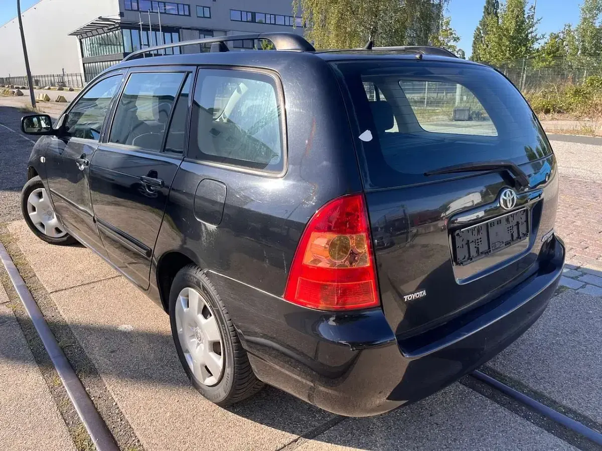 Gebraucht Toyota Corolla Sol 116 PS (85 kW) 2006 Black mica / ink Kombi