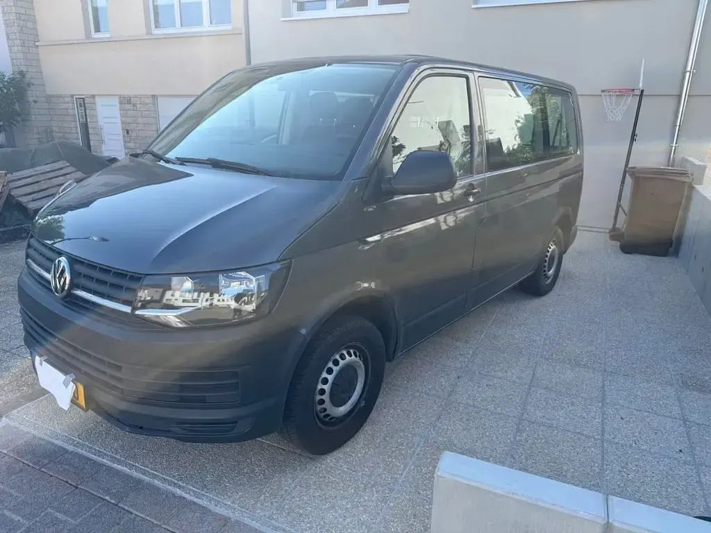 Gebraucht VW T6 Trendline 150 PS (110 kW) 2015 Grau Van