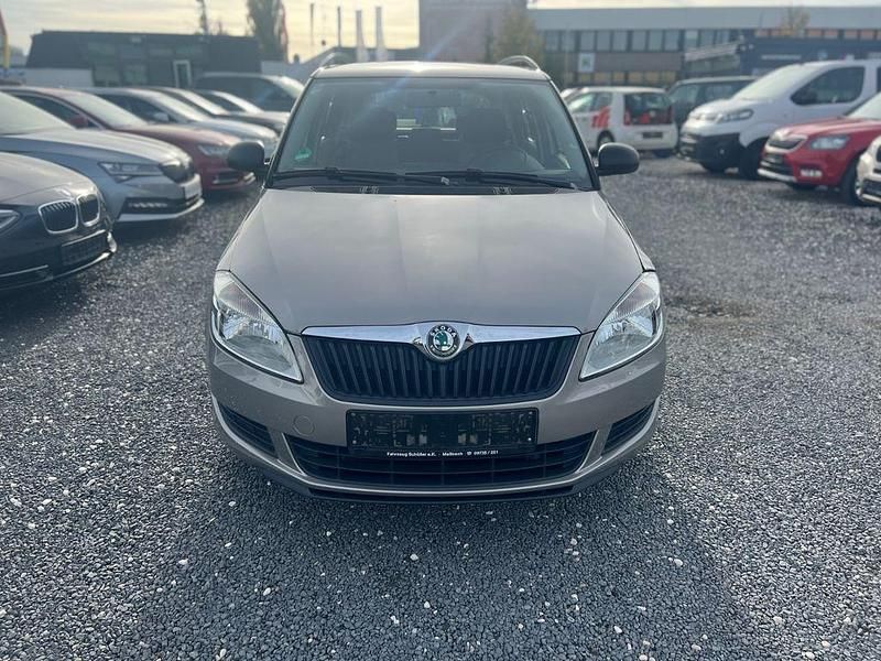 Beige Gebraucht 2011 Skoda Fabia Special Kombi | 1.200 € (Superpreis) - Bild 1/4