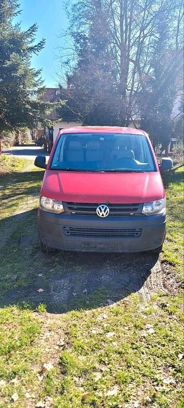 Gebraucht VW Transporter 2013 Rot Van