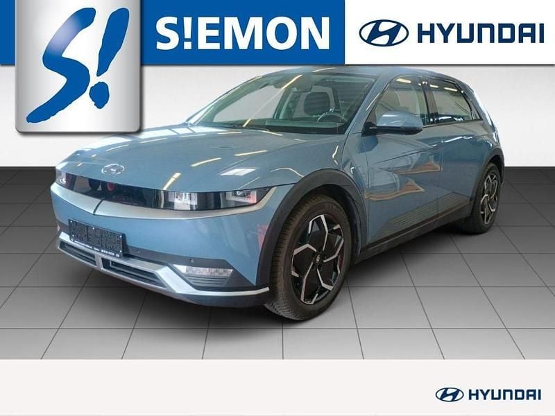 Mic (blau Gebraucht 2024 Hyundai Ioniq 5 Dynamiq SUV | 33.430 € (Superpreis) - Bild 1/4