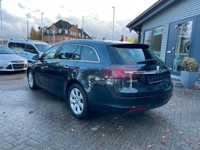 Gebraucht Opel Insignia Innovation 140 PS (102 kW) 2015 Schwarz Kombi