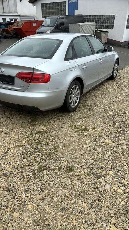 Gebraucht 2009 Audi A4 Ambiente Limousine | 2.999 € (Superpreis) - Bild 1/4
