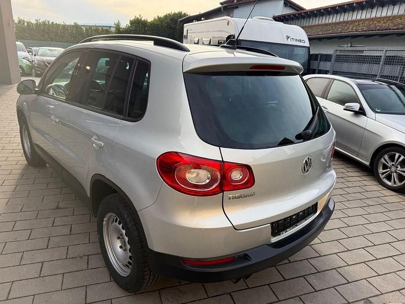 Gebraucht VW Tiguan Trendline 150 PS (110 kW) 2009 Silber SUV