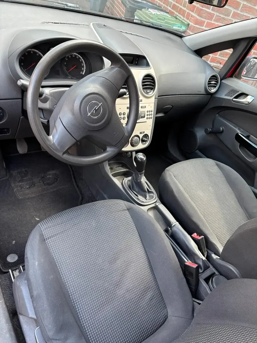 Gebraucht Opel Corsa 60 PS (44 kW) 2009 Rot Kleinwagen