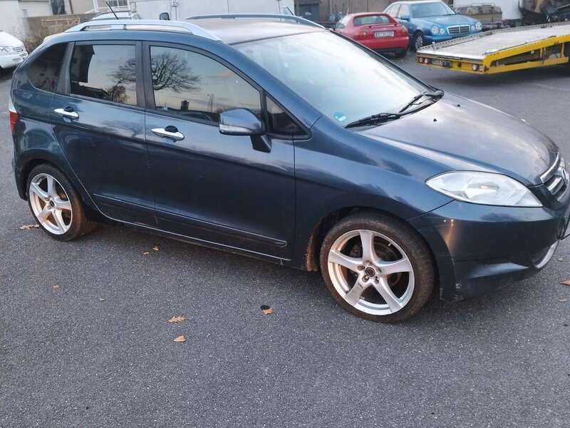 Gebraucht 2005 Honda FR-V Comfort Van / Kleinbus | 2.600 € - Bild 1/4
