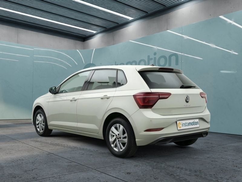 Gebraucht VW Polo Style 95 PS (69 kW) 2024 Grau Limousine