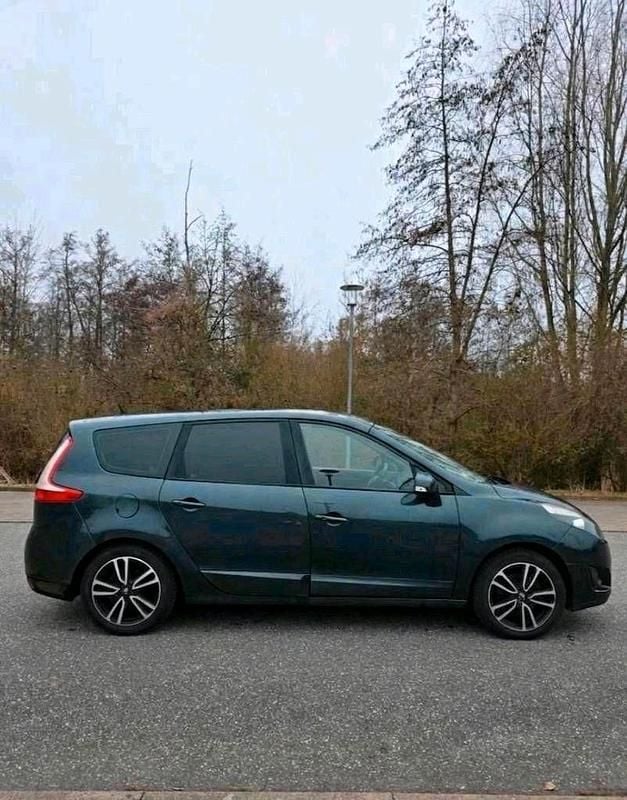 Gebraucht Renault Scénic III 110 PS (80 kW) 2010 Van / Kleinbus