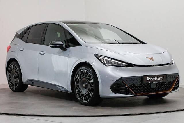 Gebraucht Cupra Born VZ 239 kW (326 PS) 2025 Geysirsilber Kleinwagen