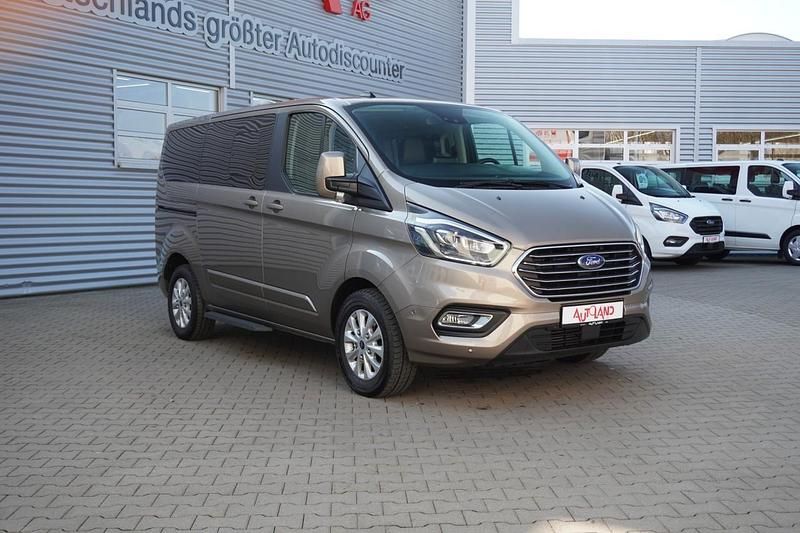 Gebraucht Ford Tourneo Custom Titanium 131 PS (96 kW) 2020 Grau Van