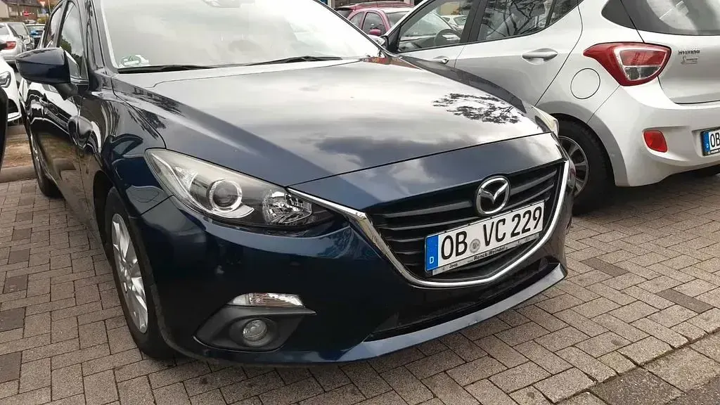 Gebraucht Mazda 3 Nakama 105 PS (77 kW) 2016 Blau Limousine