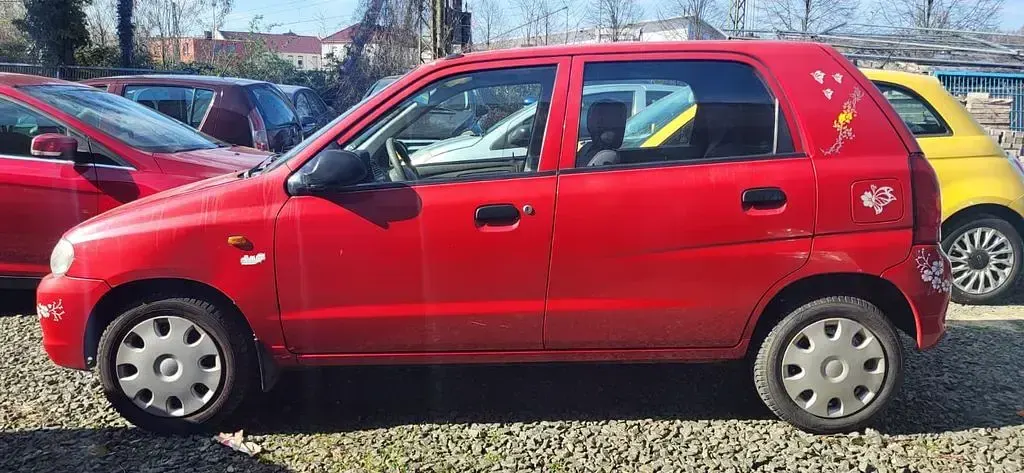 Usata Suzuki Alto 63 CV (46 kW) 2002 Rosso Utilitaria