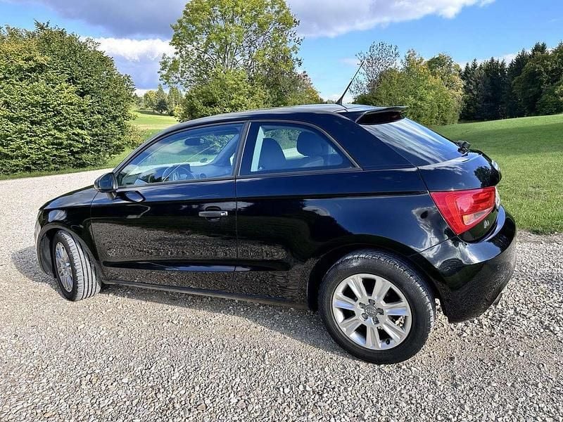 Gebraucht Audi A1 Ambition 86 PS (63 kW) 2012 Limousine