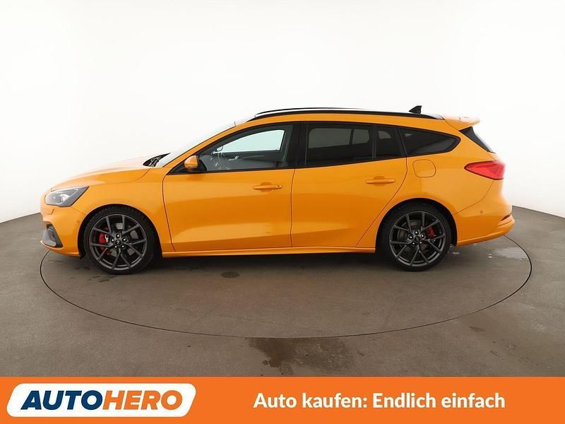 Gebraucht Ford Focus ST 280 PS (205 kW) 2019 Orange Kombi