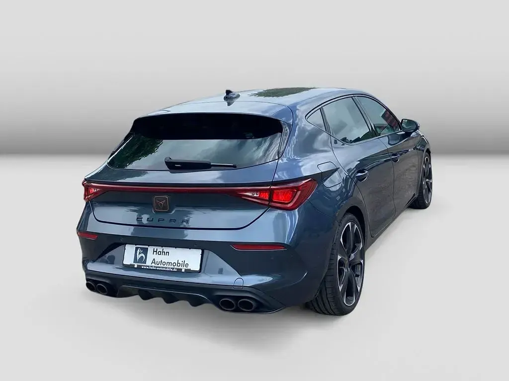Gebraucht Cupra Leon VZ 300 PS (220 kW) 2023 "magnetic tech" Limousine