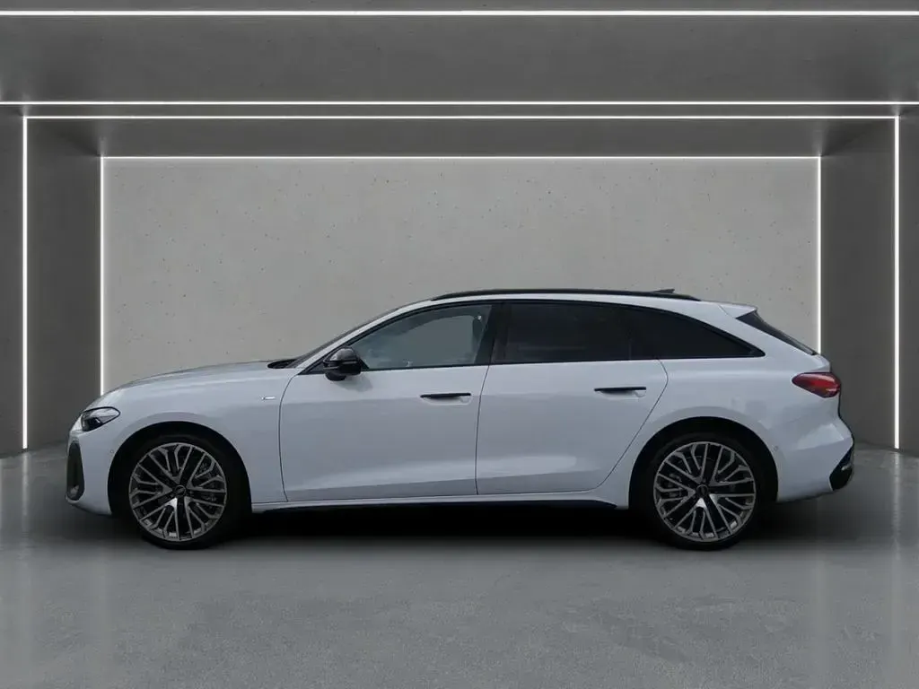 Neu Audi A5 Edition .1 204 PS (150 kW) 2026 Weiß Kombi