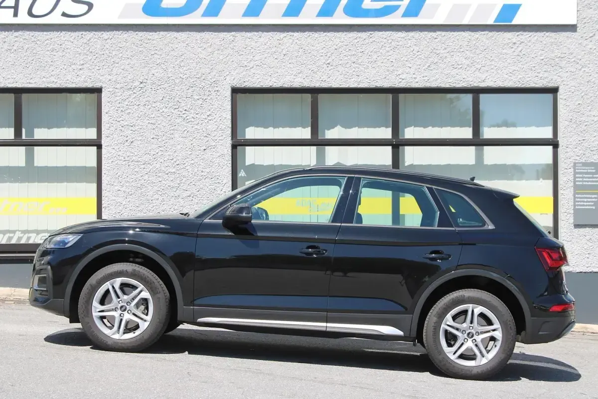 Gebraucht Audi Q5 Ambiente 204 PS (150 kW) 2021 Schwarz SUV