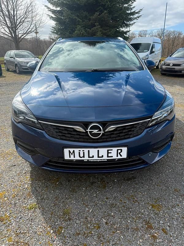 Gebraucht Opel Astra 131 PS (96 kW) 2020 Blau Kombi
