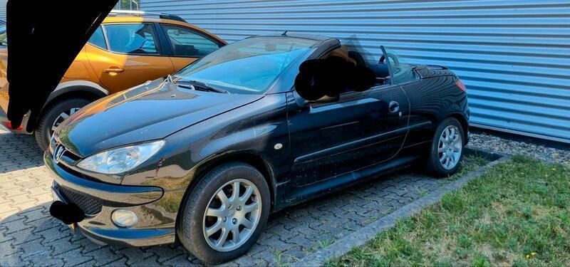 Schwarz Gebraucht 2005 Peugeot 206 CC Cabrio | 300 € (Superpreis) - Bild 1/4