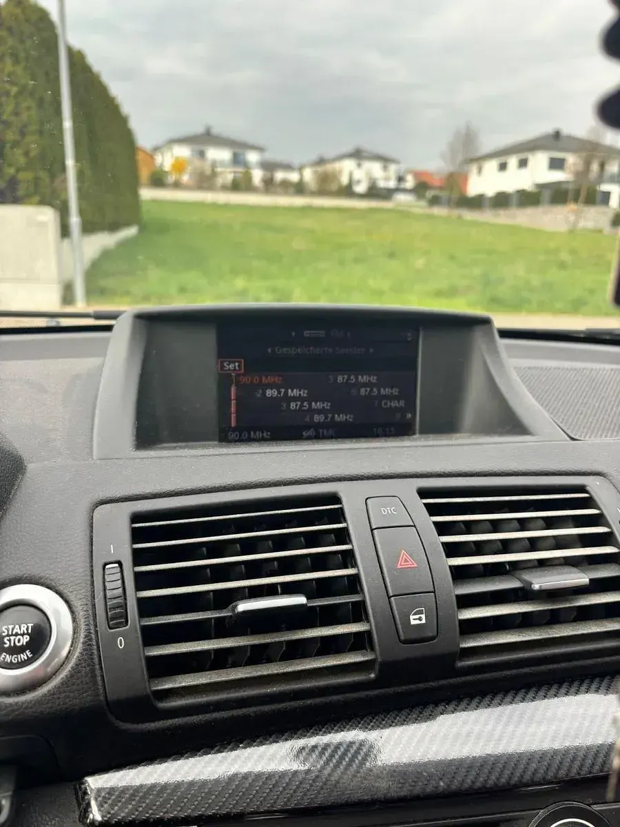 Gebraucht BMW 118 Sport Line 143 PS (105 kW) 2009 Silber Kleinwagen