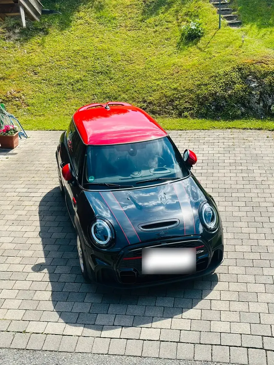 Gebraucht Mini John Cooper Works 231 PS (169 kW) 2022 Schwarz Kleinwagen