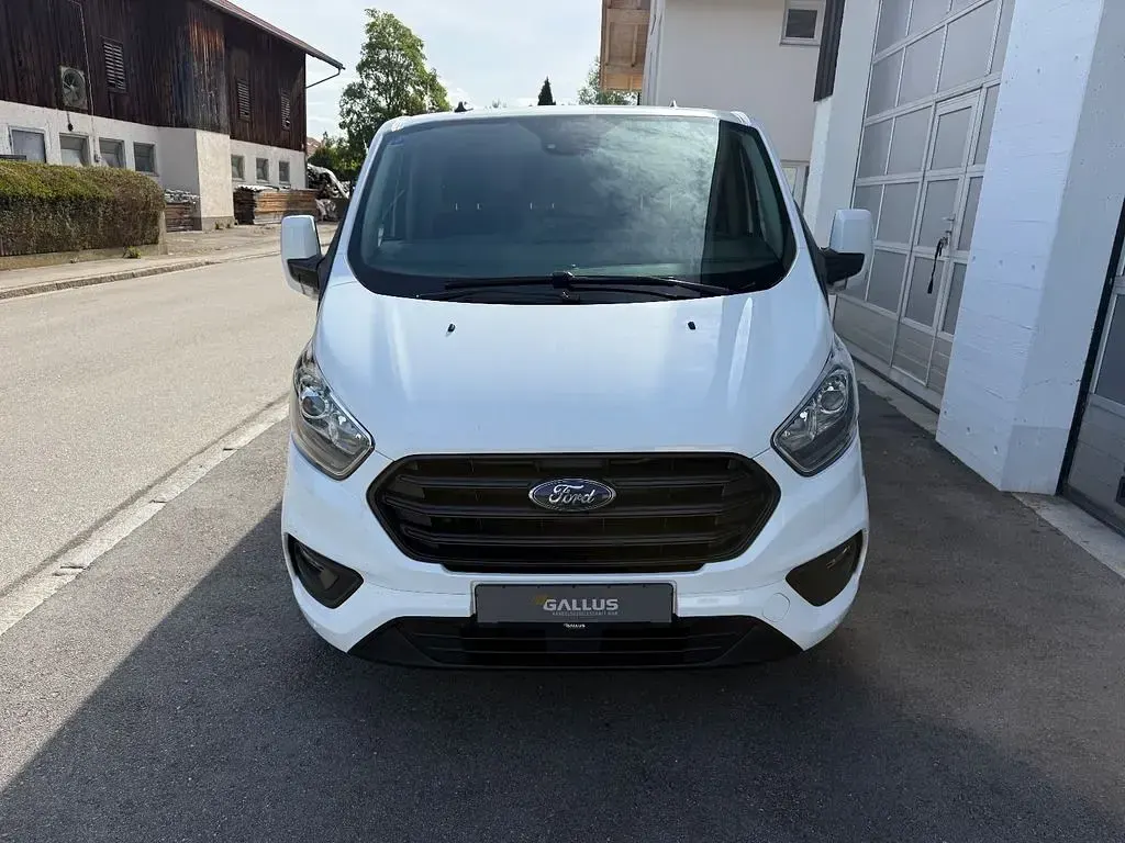 Gebraucht Ford Transit Custom Trend 170 PS (125 kW) 2021 Weiß Van / Kleinbus