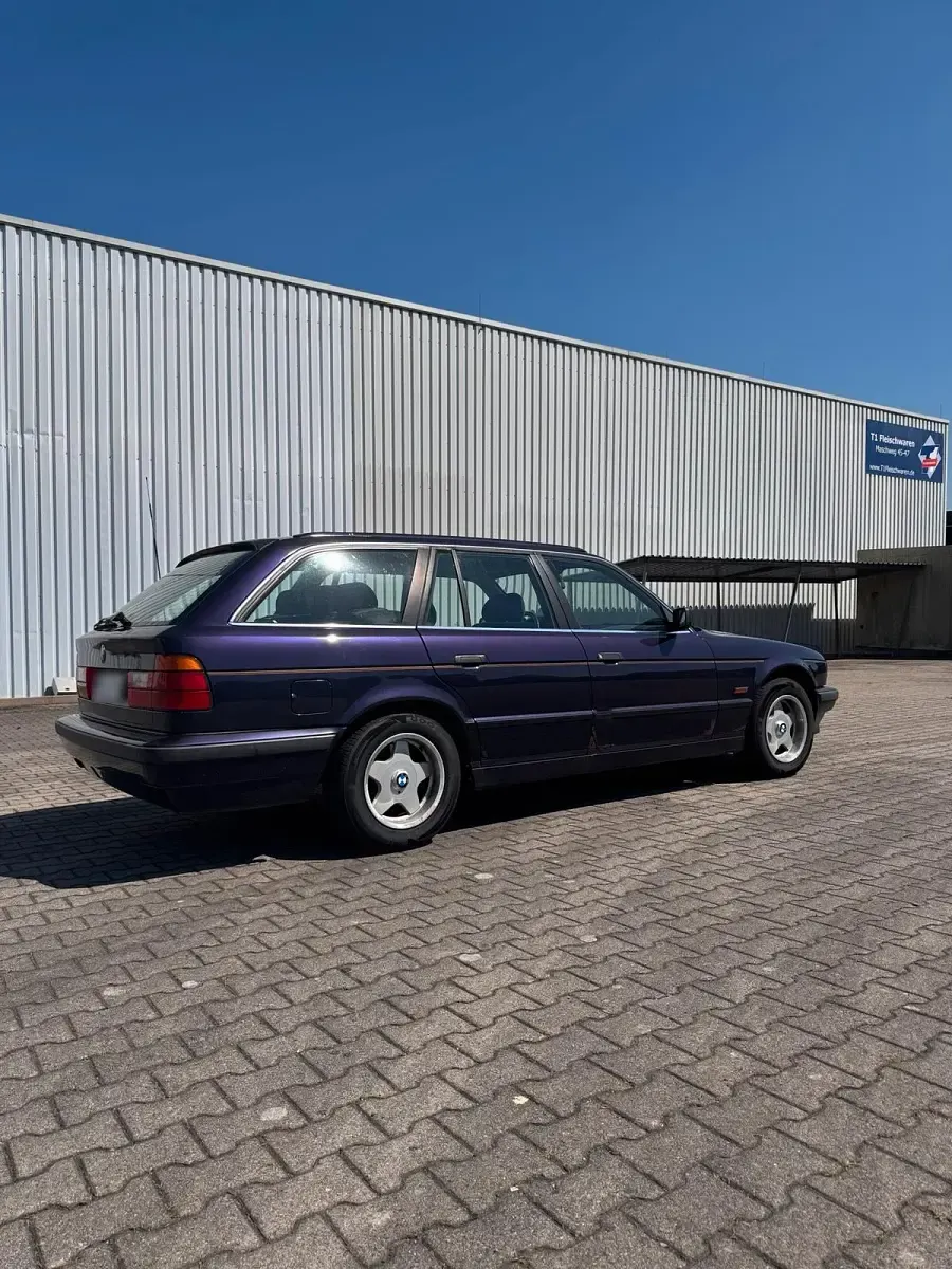 Gebraucht BMW 518 Basis 115 PS (84 kW) 1996 Violet Kombi