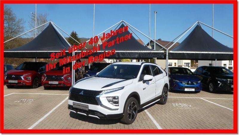 Titanweiß Gebraucht 2022 Mitsubishi Eclipse Cross Plus SUV | 24.450 € (Fairer Preis) - Bild 1/4
