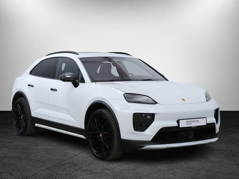 Gebraucht Porsche Macan 4 Electric 300 kW (408 PS) 2024 Weiß SUV