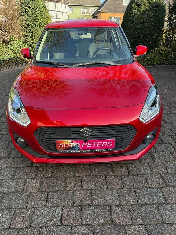 Gebraucht Suzuki Swift Comfort 111 PS (81 kW) 2017 Rot Kleinwagen