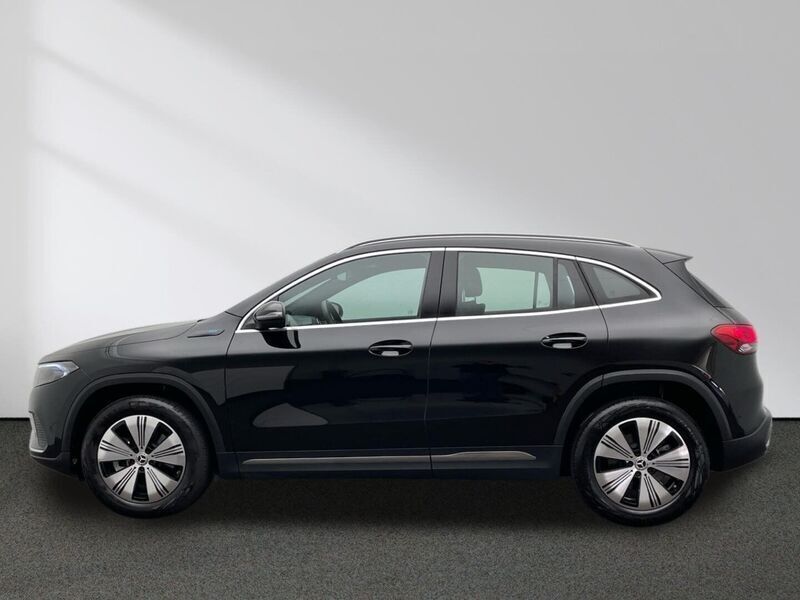 Gebraucht Mercedes EQA250 Progressive 139 kW (190 PS) 2022 Schwarz SUV
