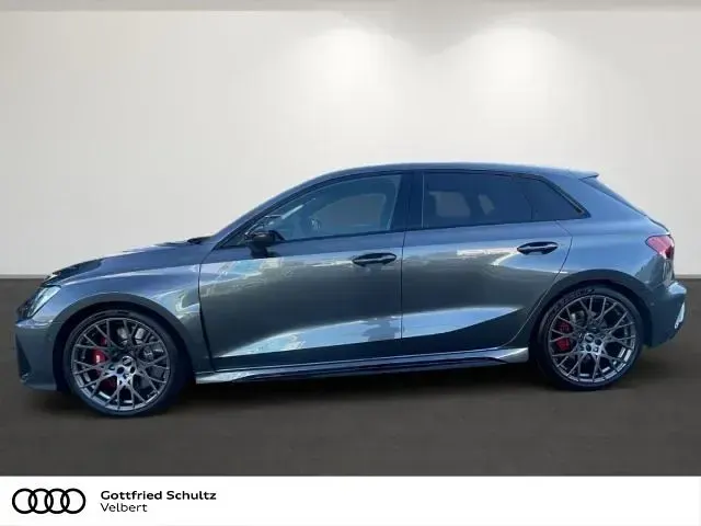 Gebraucht Audi RS3 Sport 400 PS (294 kW) 2025 Grau Limousine