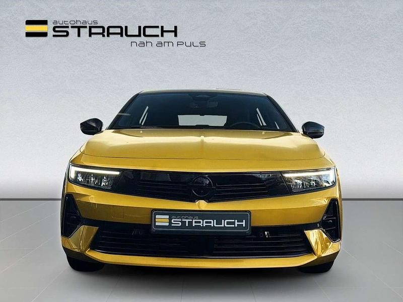 Gebraucht Opel Astra 131 PS (96 kW) 2024 Gold Limousine