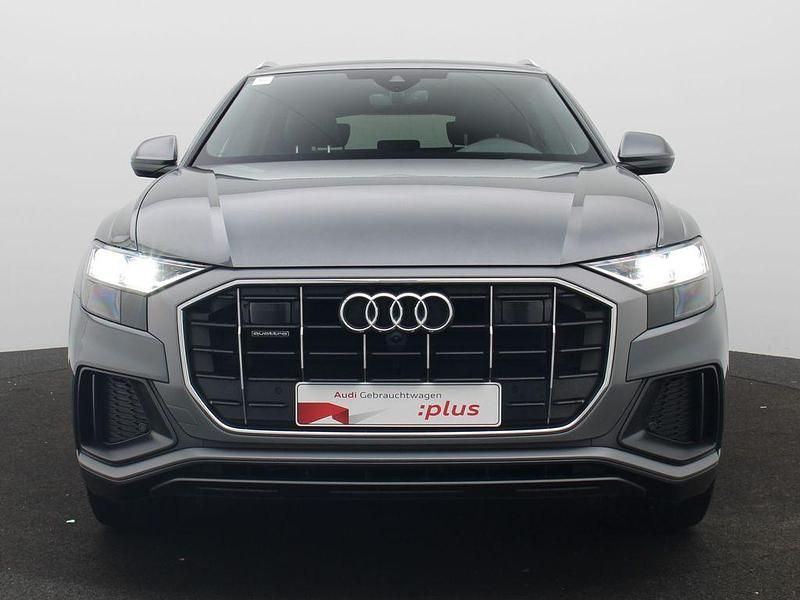 Gebraucht Audi Q8 Ambiente 231 PS (169 kW) 2023 Daytonagrau perleffekt SUV