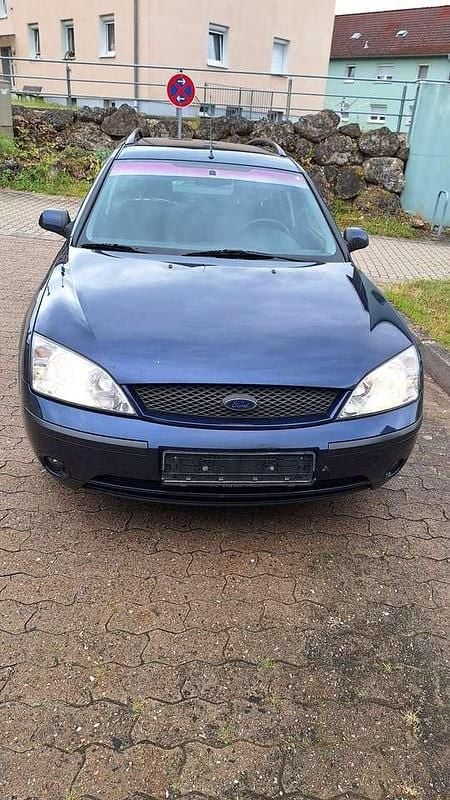 Blau Gebraucht 2003 Ford Mondeo Ghia Kombi | 1.999 € (Teuer) - Bild 1/1