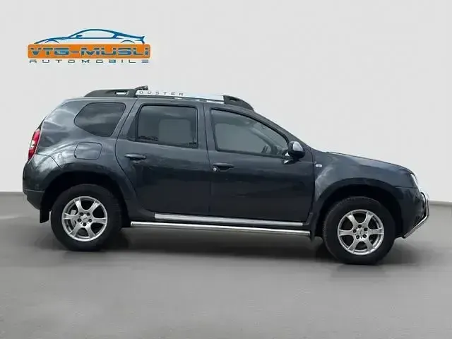 Gebraucht Dacia Duster Prestige 125 PS (91 kW) 2014 Grau SUV
