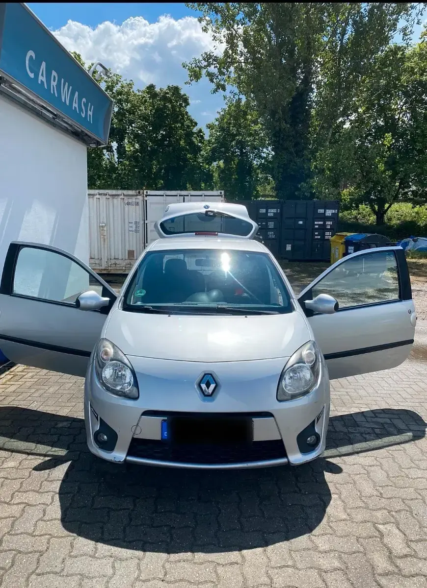 Gebraucht Renault Twingo 76 PS (55 kW) 2010 Grau Kleinwagen