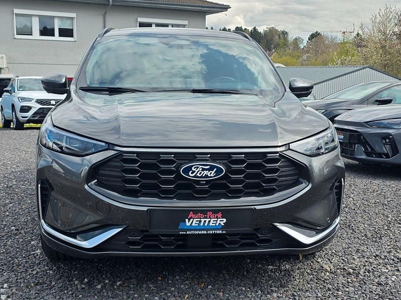 Gebraucht Ford Kuga ST-Line X 186 PS (136 kW) 2025 Grau SUV