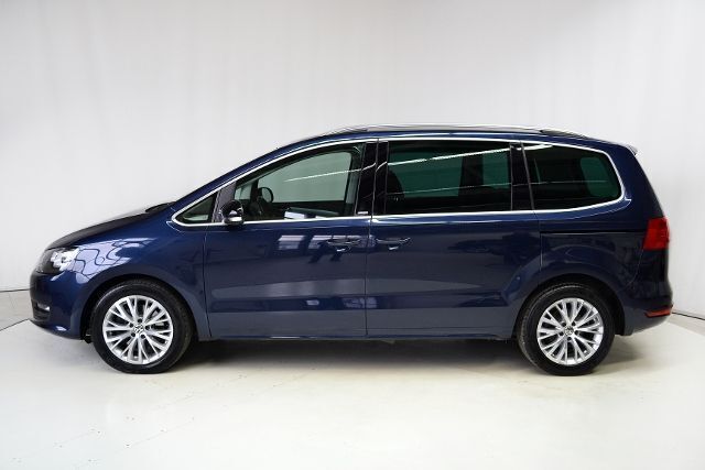 Gebraucht VW Sharan Comfortline 170 PS (125 kW) 2012 Blau metallic Van / Kleinbus