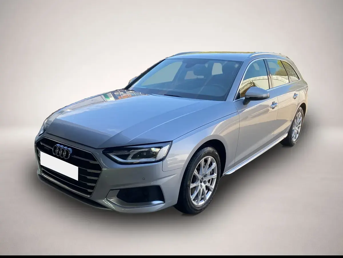 Gebraucht Audi A4 Ambiente 204 PS (150 kW) 2023