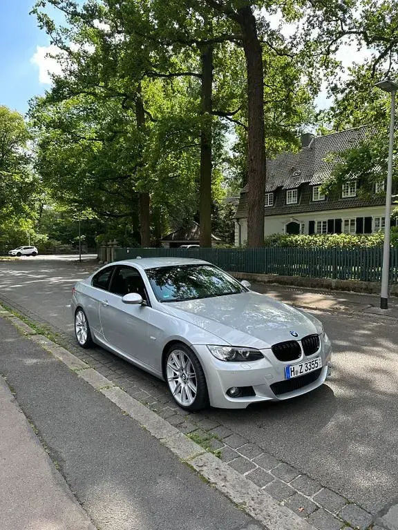 Gebraucht BMW 335 Performance 306 PS (225 kW) 2007 Silber Coupé
