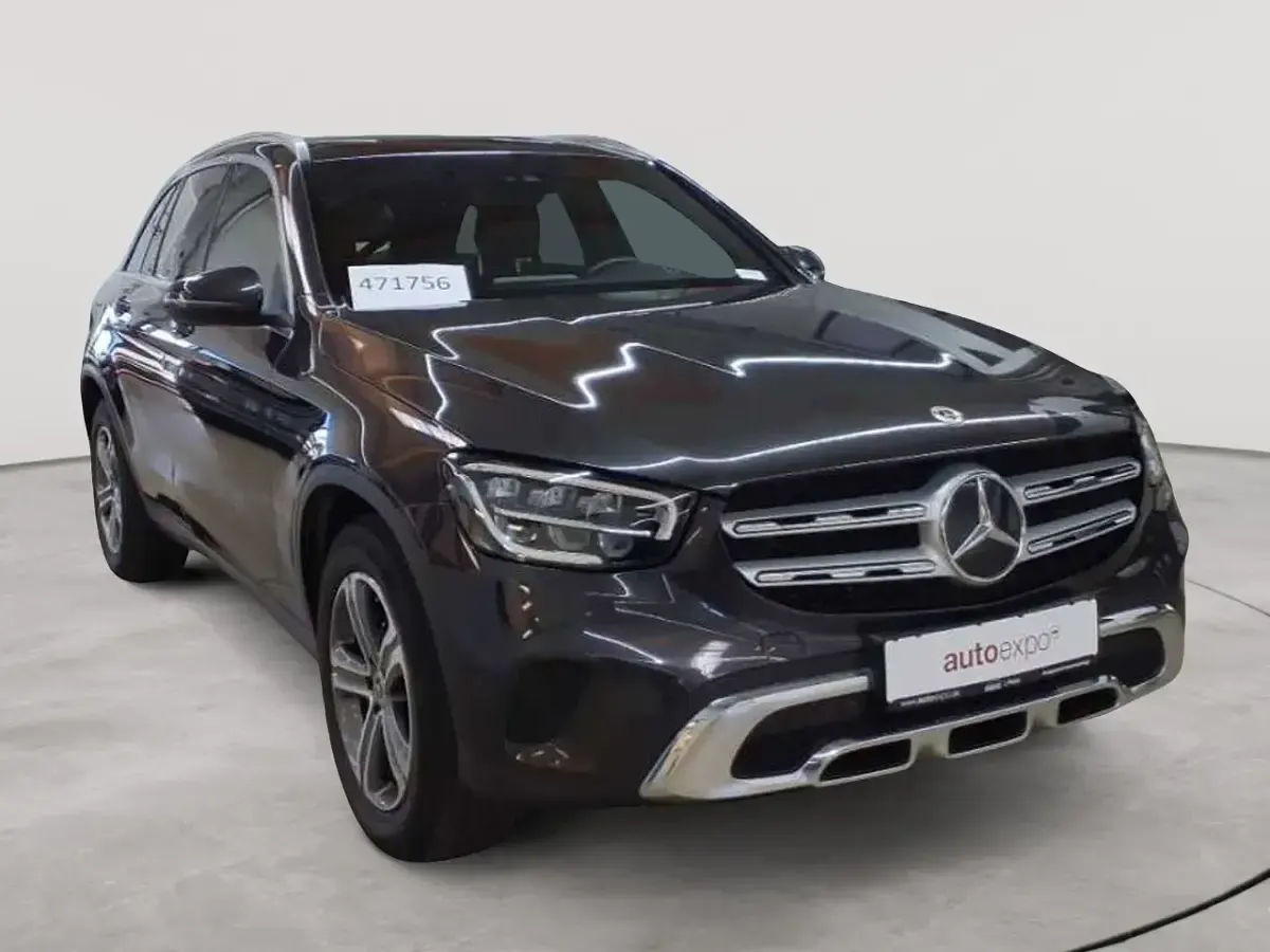 Gebraucht Mercedes GLC200 Exclusive 197 PS (144 kW) 2022 SUV