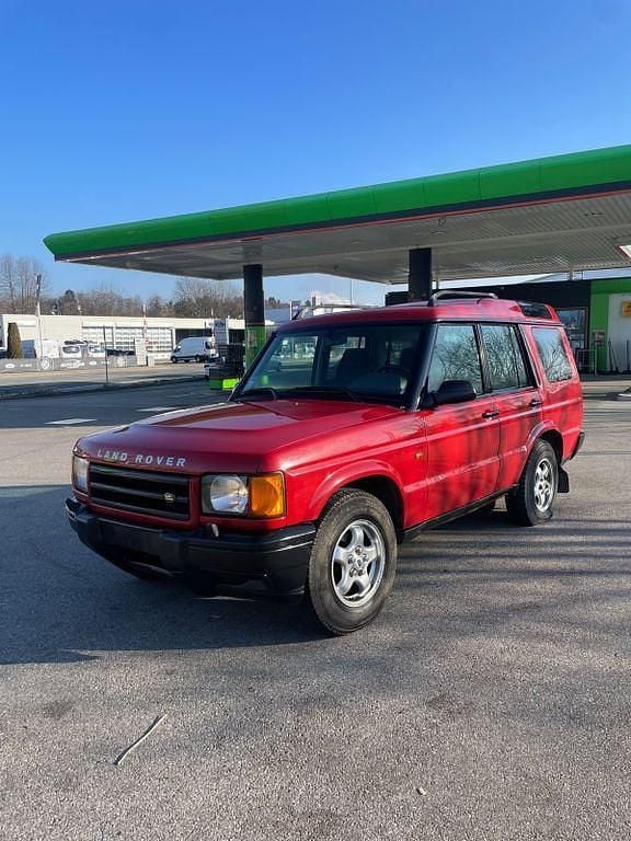 Gebraucht Land Rover Discovery 2 139 PS (102 kW) 2001 Rot SUV