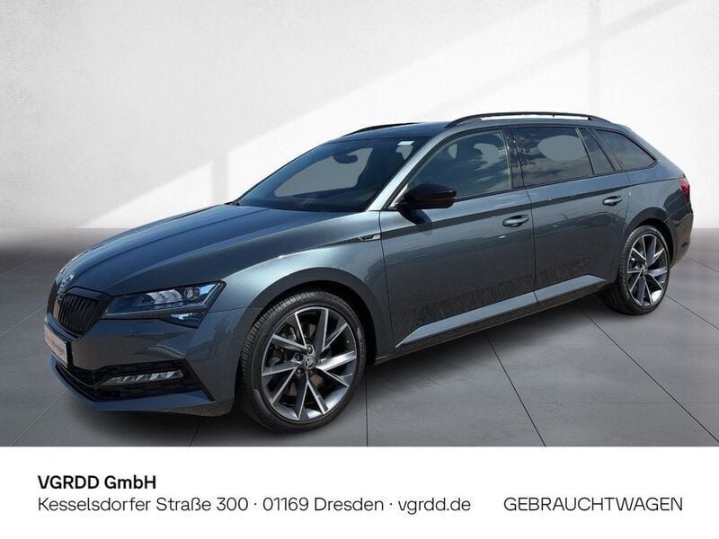 F6 quarzgrau metallic Gebraucht 2020 Skoda Superb SportLine Kombi | 33.980 € (Teuer) - Bild 1/4
