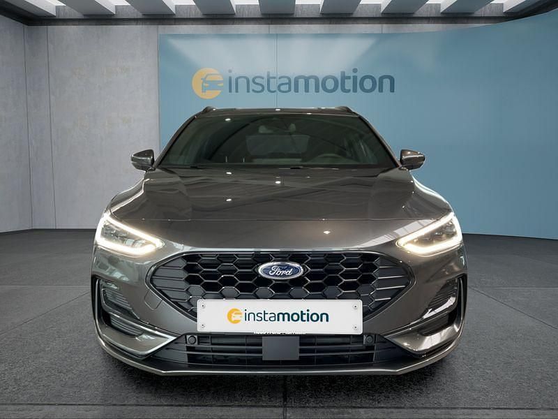 Gebraucht Ford Focus 155 PS (114 kW) 2025 Grau Kombi