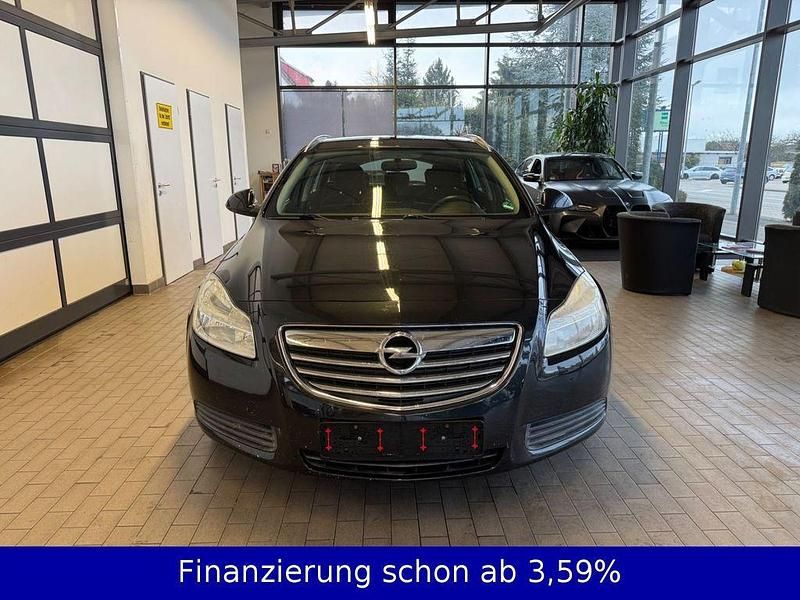 Gebraucht Opel Insignia Edition 160 PS (117 kW) 2013 Schwarz Kombi