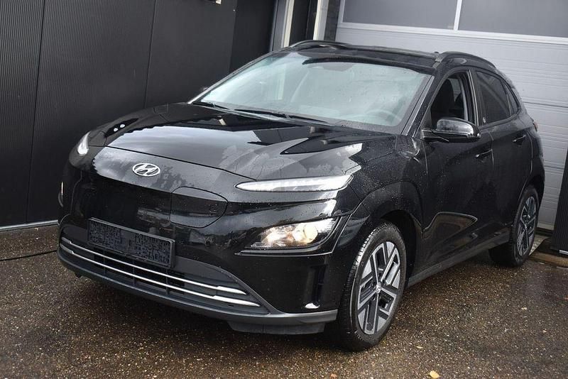 Schwarz Gebraucht 2021 Hyundai Kona Comfort SUV | 14.460 € (Guter Preis) - Bild 1/4