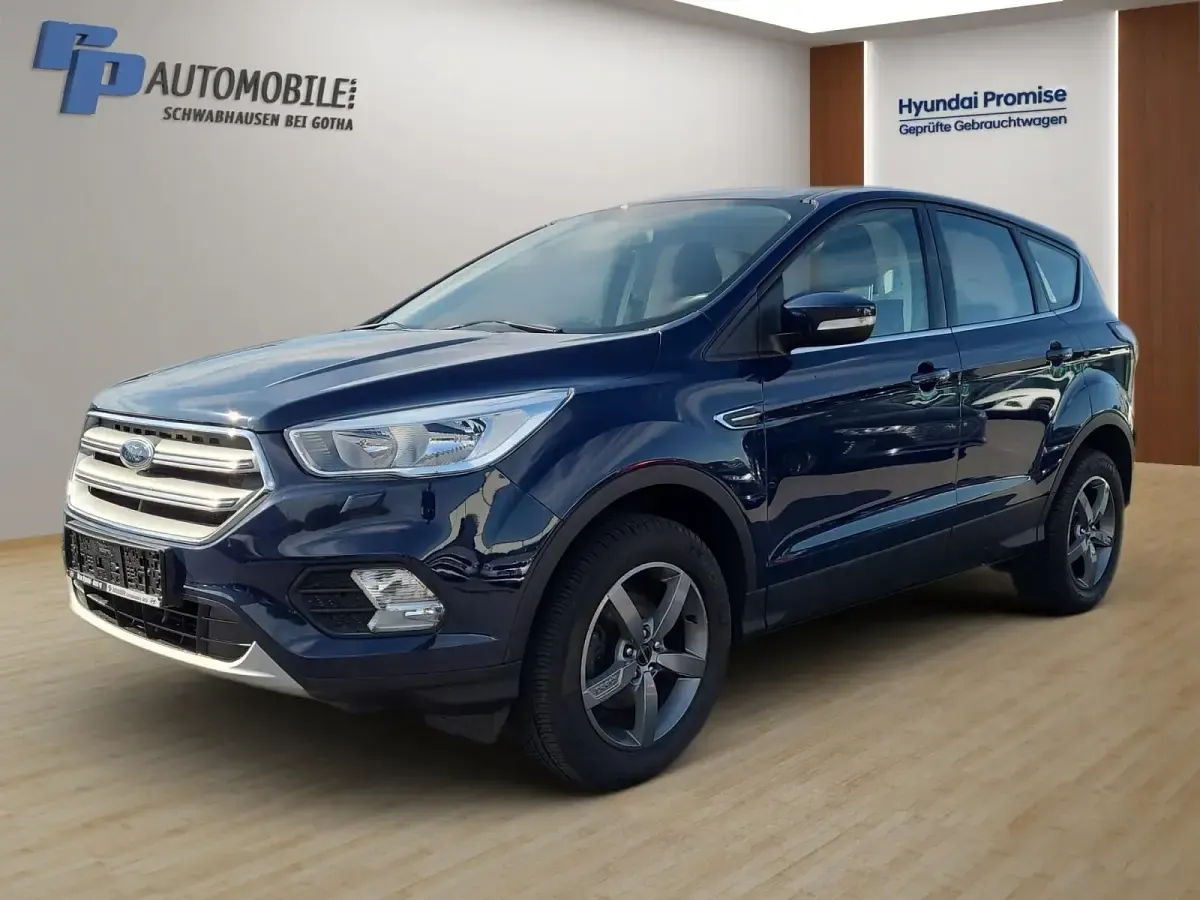 Gebraucht Ford Kuga Trend 120 PS (88 kW) 2019 SUV