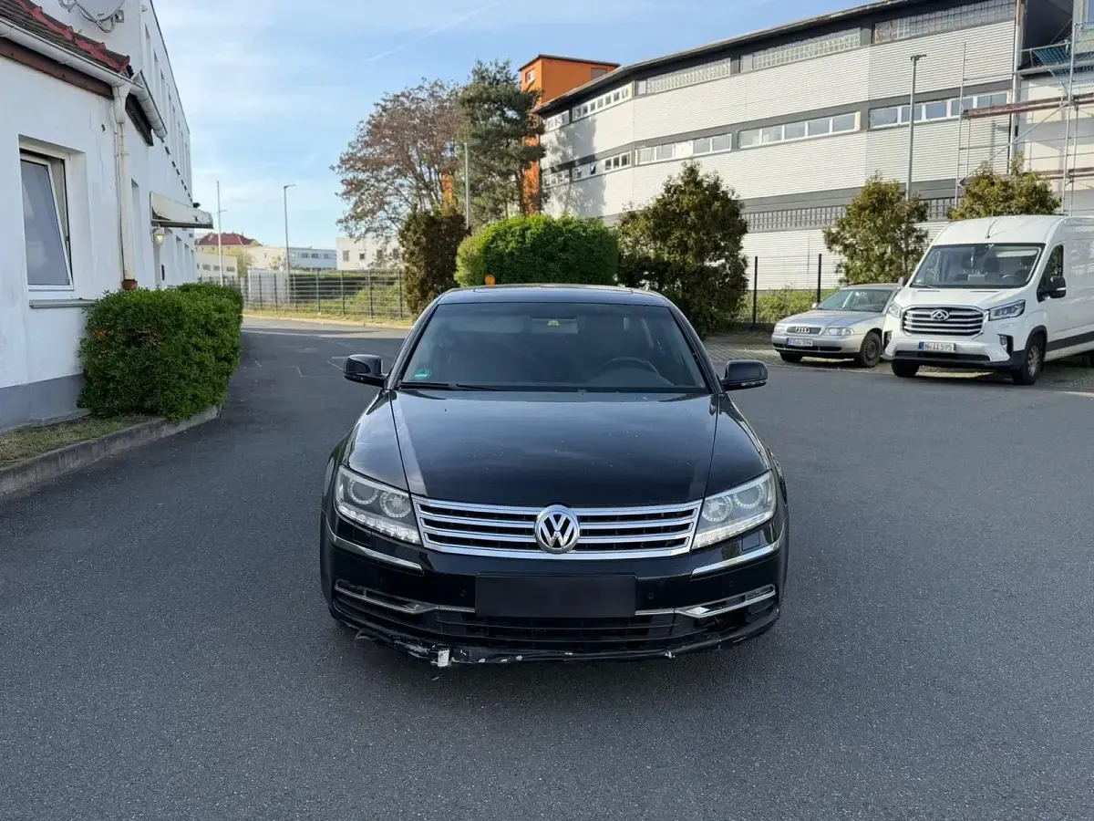 Gebraucht VW Phaeton 240 PS (176 kW) 2013 Schwarz Limousine