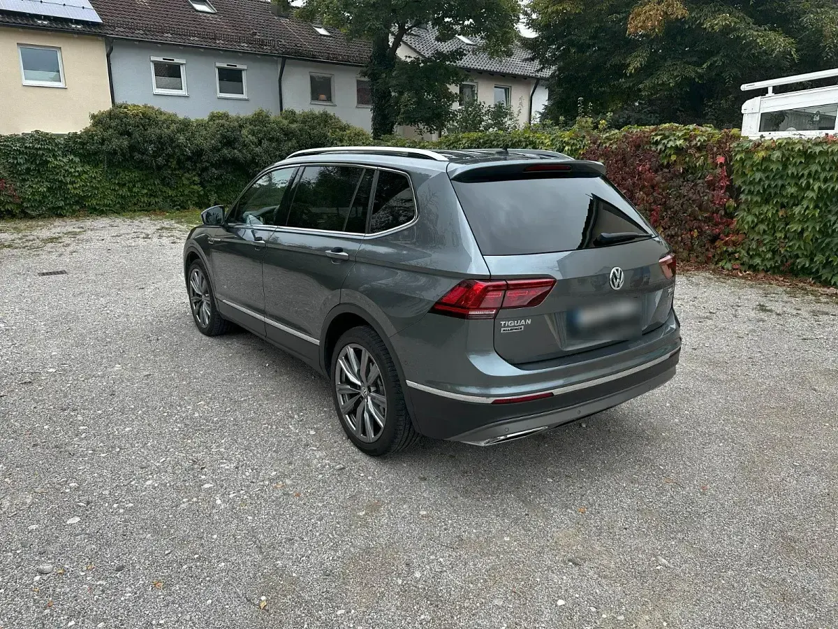 Gebraucht VW Tiguan Allspace 190 PS (139 kW) 2018 Grau SUV